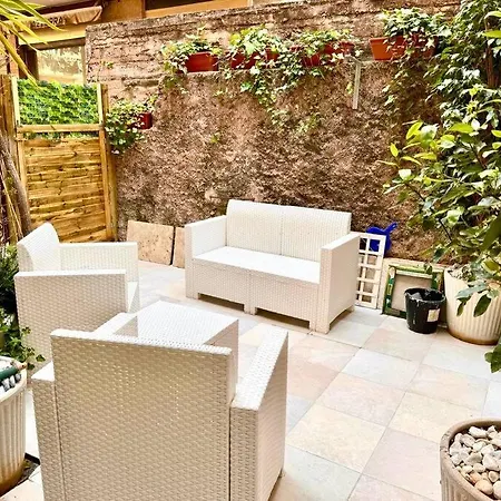 Charming Little House With Patio Close To Monaco Holiday home