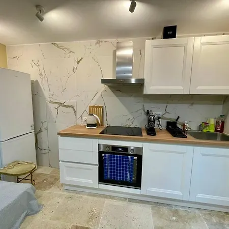 Holiday home Charming Little House With Patio Close To Monaco Ventimiglia